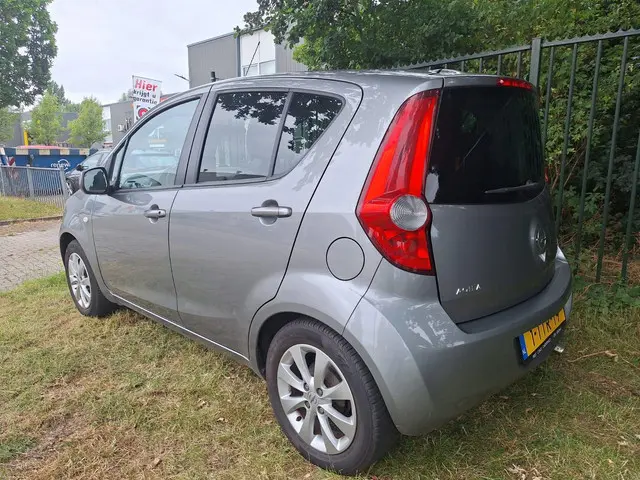 Opel Agila 1.0 Berlin | Airco | Nette auto! 2014 Benzine 8