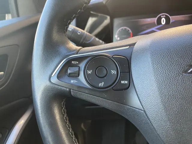 Opel Grandland 1.2 Turbo GS Line 2022 Benzine 19