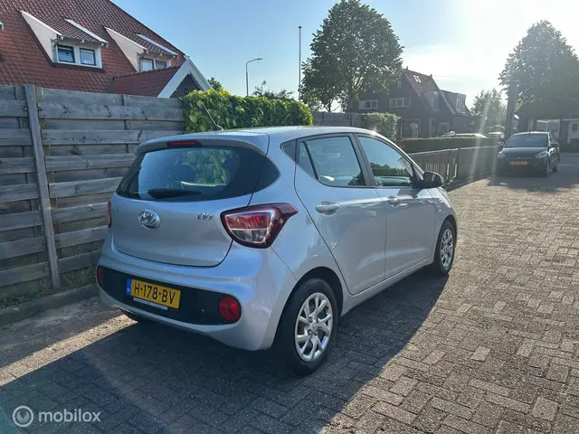 Hyundai i10 1.0i Comfort 2020 Benzine 5