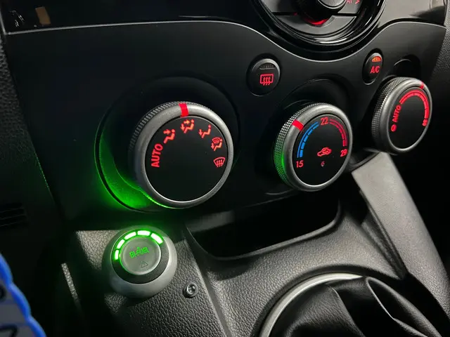 Mazda 2 1.3 BIFUEL GT AIRCO / NAP / LM VELGEN 2013 LPG/Gas 16