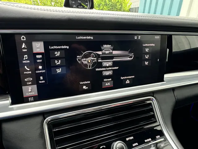 Porsche Panamera 2.9 4 E-Hybrid 2017 Hybride Benzine 31