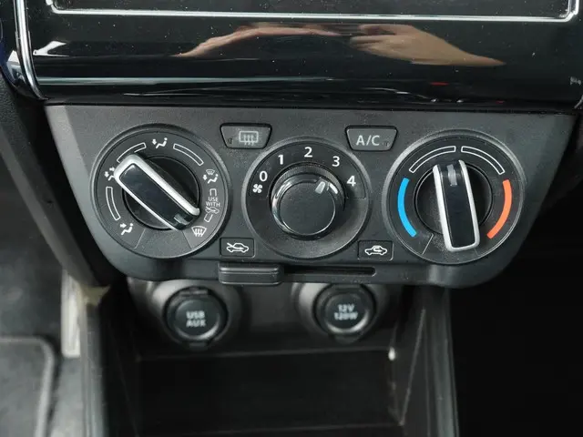 Suzuki Swift 1.2 Select 2018 Benzine 15