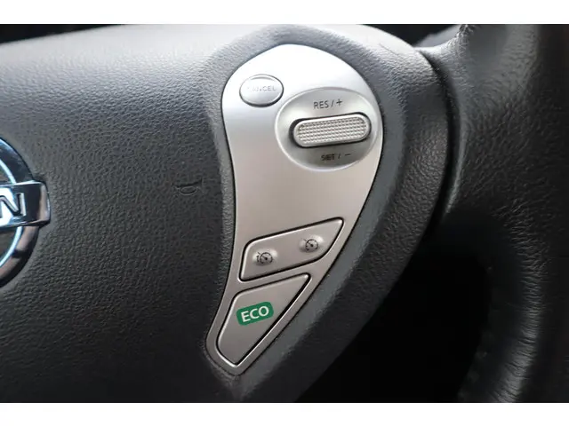 Nissan Leaf Tekna 30 kWh 2016 Elektrisch 27