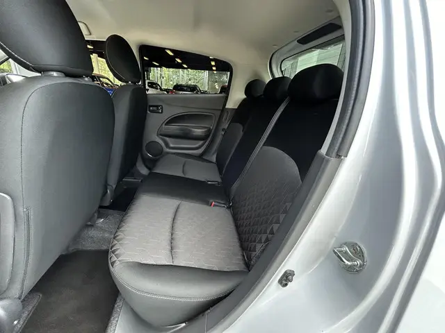 Mitsubishi Space Star 1.2 Nova 2020 Benzine 8