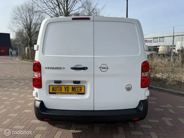 Opel Vivaro-e L1H1 Edition 50 kWh / Marge 2021 Elektrisch 17