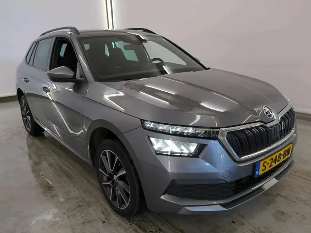 Škoda Kamiq 1.5 TSI ACT Sport Business 2023 Benzine 7