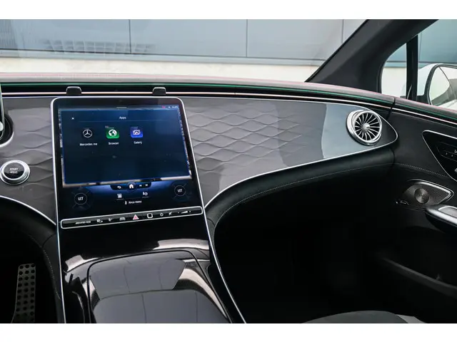 Mercedes-Benz EQE AMG 43 4MATIC 2022 Elektrisch 47