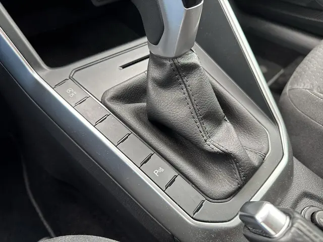 Volkswagen Taigo 1.0 TSI Life Business 2023 Benzine 20