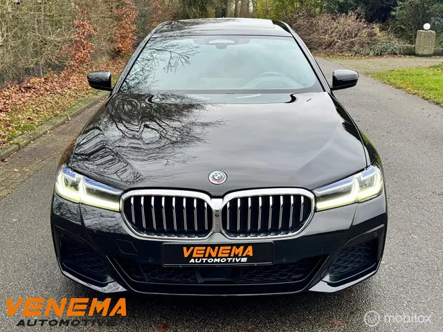BMW 5 Serie Touring 530d M Sport Edition 2023 Diesel 9