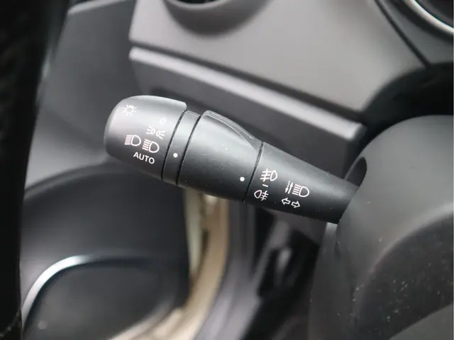 Renault Captur 1.3 TCe Intens Automaat 2019 Benzine 38