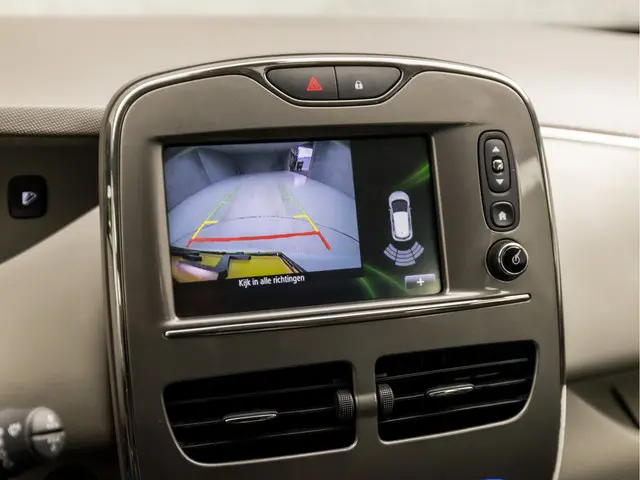 Renault ZOE R90 Bose Luxury 41 kWh 2019 Elektrisch 19