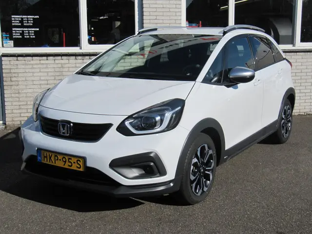 Honda Jazz 1.5 e:HEV Crosstar 2023 Hybride Benzine 3