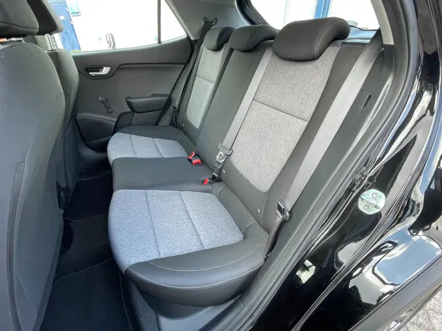 Kia Stonic 1.0 T-GDi DynamicLine 2020 Benzine 18