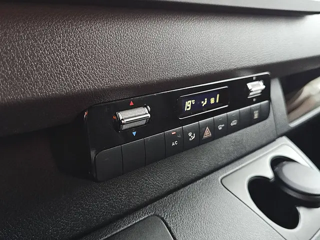 Mercedes-Benz Sprinter 214 2020 Diesel 12