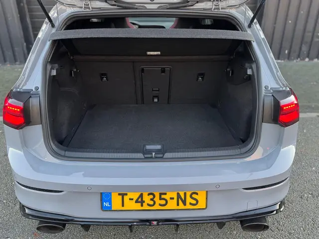 Volkswagen Golf 2.0 TSI GTI Clubsport 2021 Benzine 17