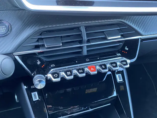 Peugeot e-2008 EV GT Avantage 54 kWh 2025 Elektrisch 24