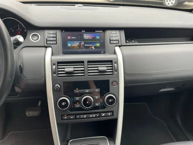 Land Rover Discovery Sport 2.0 TD4 SE 2017 Diesel 11
