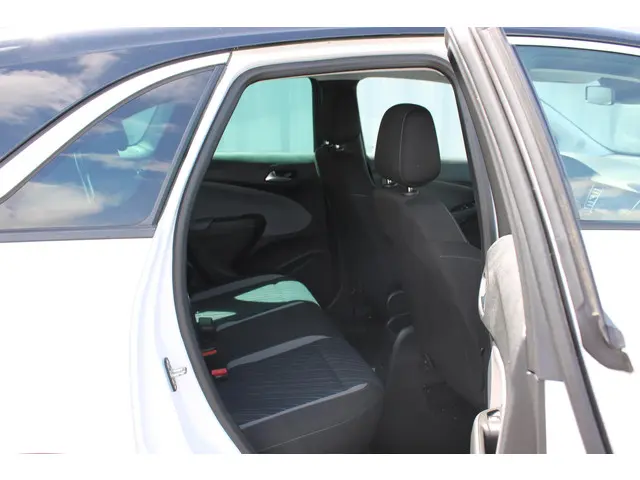 Opel Crossland X 1.2 Turbo 120 Jaar Edition 2020 Benzine 9
