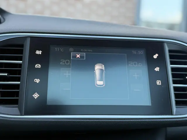 Peugeot 308 1.2 PureTech Style 2016 Benzine 18