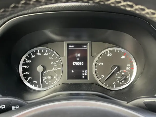 Mercedes-Benz Vito Bestel 116 CDI Lang 2016 Diesel 33