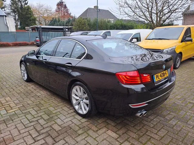 BMW 5 Serie 525d High Executive 2013 Diesel 3