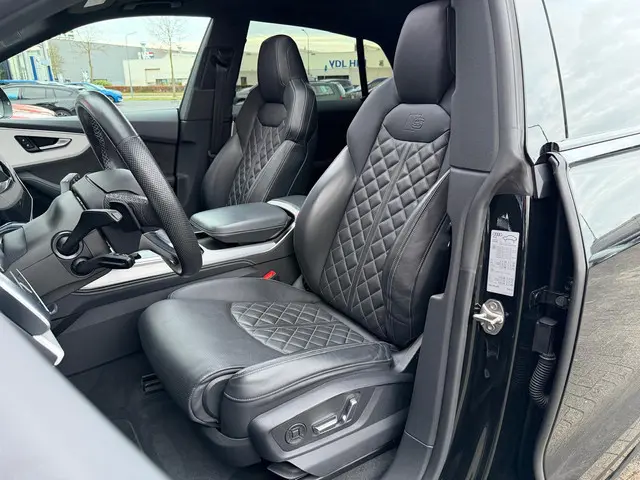 Audi Q8 55 TFSI quattro Pro Line Advanced 2022 Benzine 14