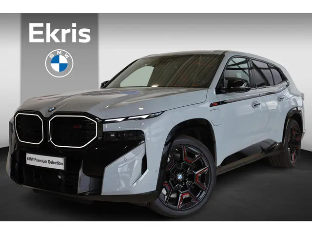 BMW XM Label Red 2024 Hybride Benzine