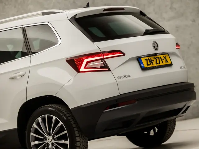 Škoda Karoq 1.0 TSI Sport Deluxe 2019 Benzine 13