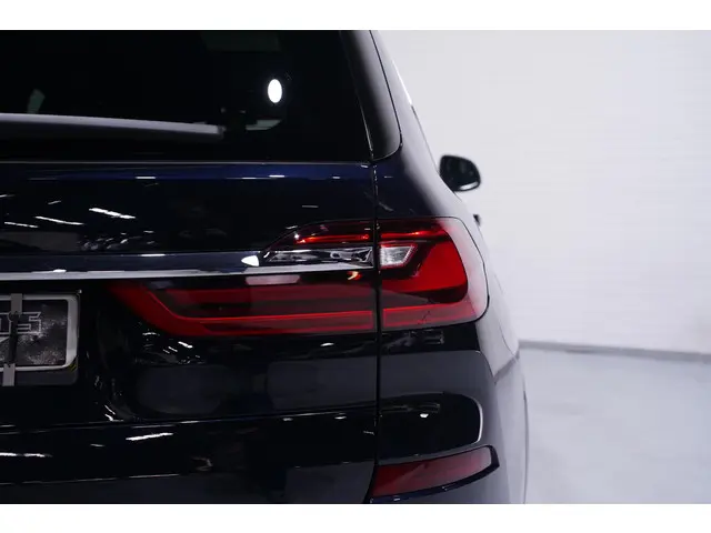 BMW X7 xDrive40i M Sport 2022 Benzine 15