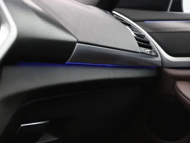 BMW X3 xDrive30e 2023 Hybride Benzine 21