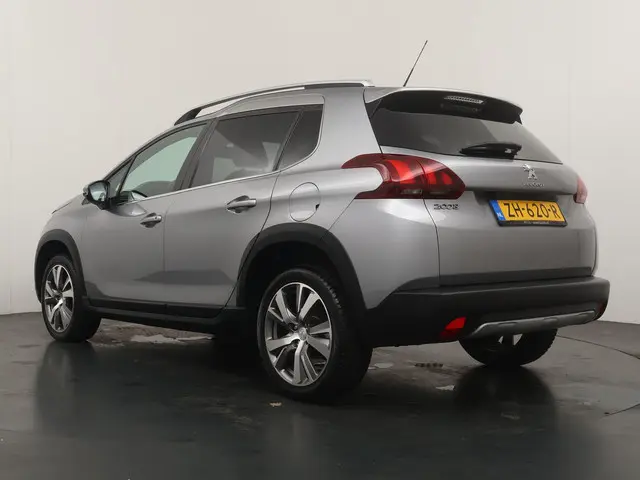 Peugeot 2008 1.2 PureTech Blue Lease Allure 2019 Benzine 3