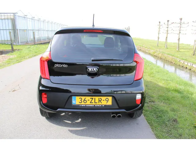 Kia Picanto 1.0 CVVT Design Edition 2013 Benzine 8