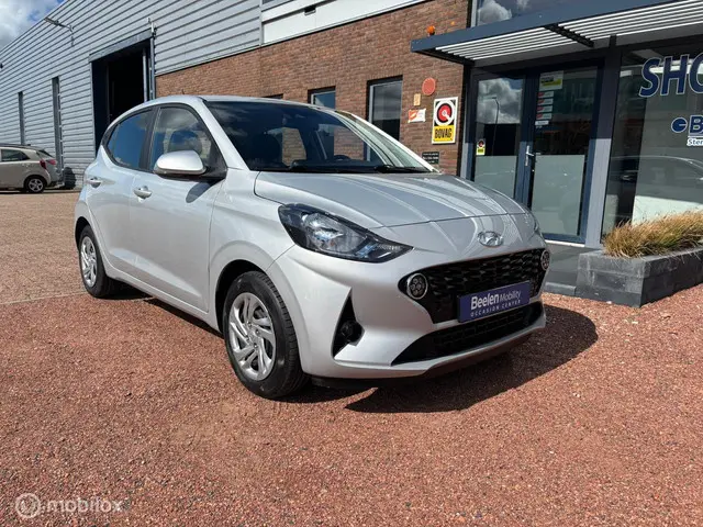 Hyundai i10 1.0 Comfort 5-zits 2022 Benzine 4