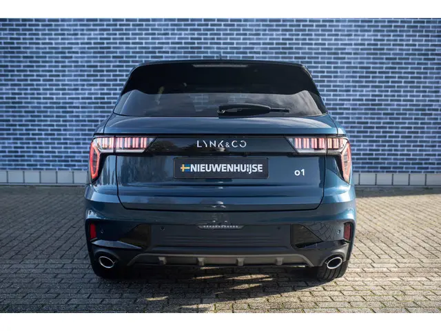 Lynk & Co 01 1.5 Plug-in Hybrid 2022 Hybride Benzine 10