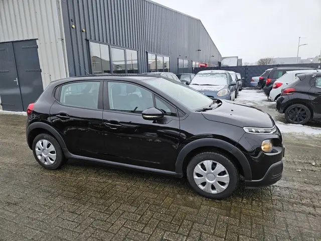 Citroën C3 1.2 PureTech S&S Shine 2020 Benzine 5