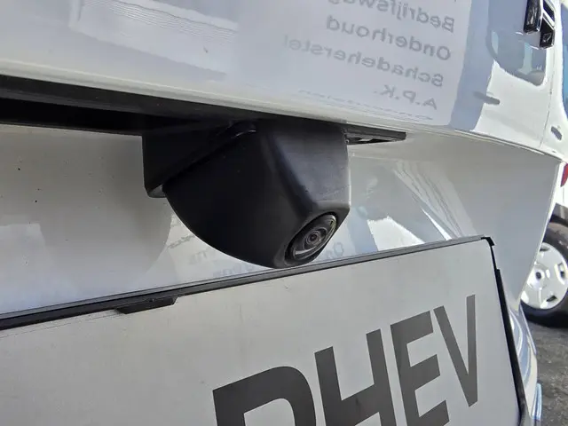 Ford Kuga 2.5 PHEV ST-Line X 2024 Hybride Benzine 10