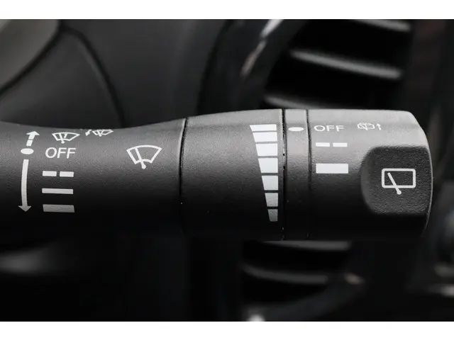 Nissan Juke 1.6 Acenta 2013 Benzine 26