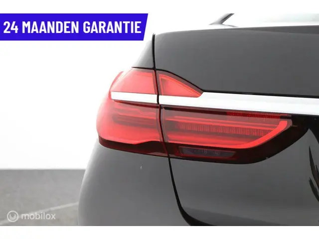 BMW 7 Serie 750Li xDrive High Executive 2015 Benzine 10