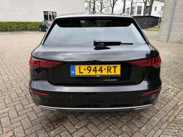 Audi A3 Sportback 30 TFSI Business edition 2021 Benzine 5