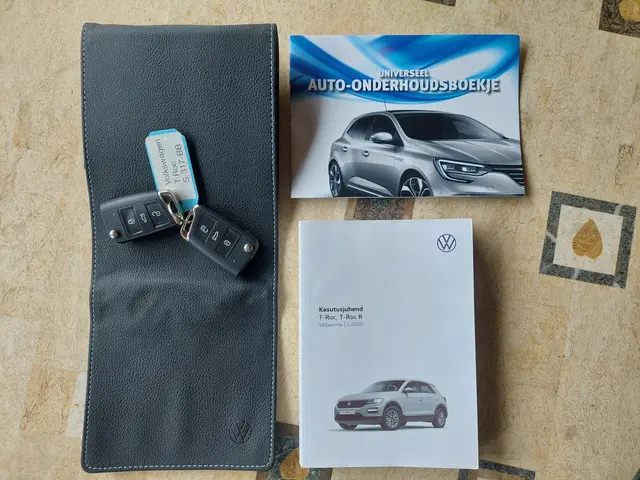 Volkswagen T-Roc 1.5 TSI Style Business 2021 Benzine 29