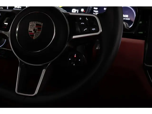 Porsche Cayenne 3.0 E-Hybrid 2021 Hybride Benzine 34