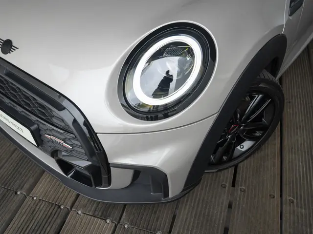 MINI Cooper Cabrio Aut. 2023 Benzine 34