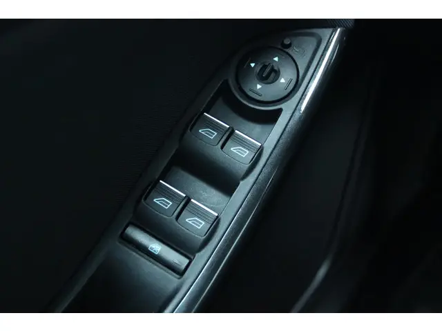 Ford Focus 1.0 TITANIUM ST-LINE SPORT 2016 Benzine 25