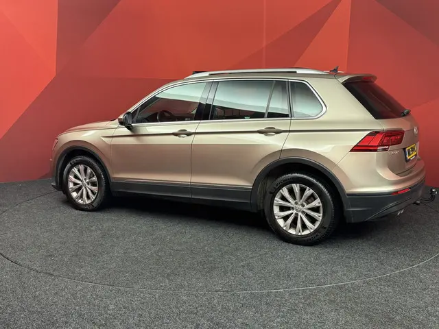 Volkswagen Tiguan 2.0 TDI Connected Series 2017 Diesel 21