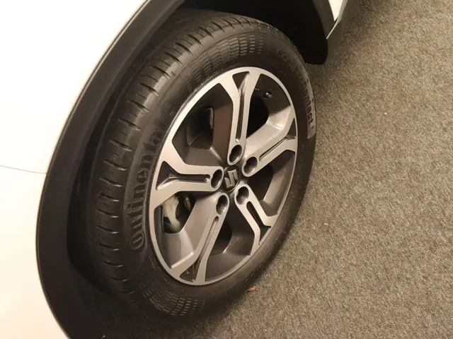 Suzuki Vitara 1.6 High Executive 2015 Benzine 22