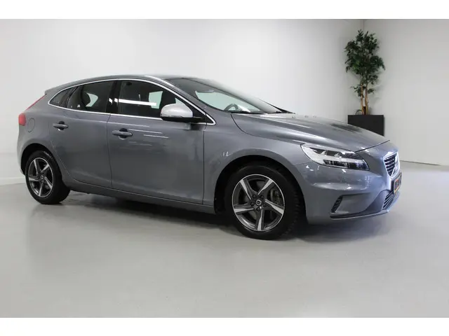 Volvo V40 2