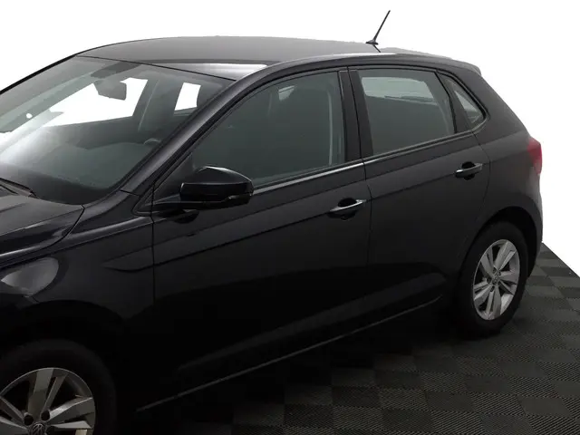 Volkswagen Polo 1.0 TSI Highline- 2018 Benzine 21