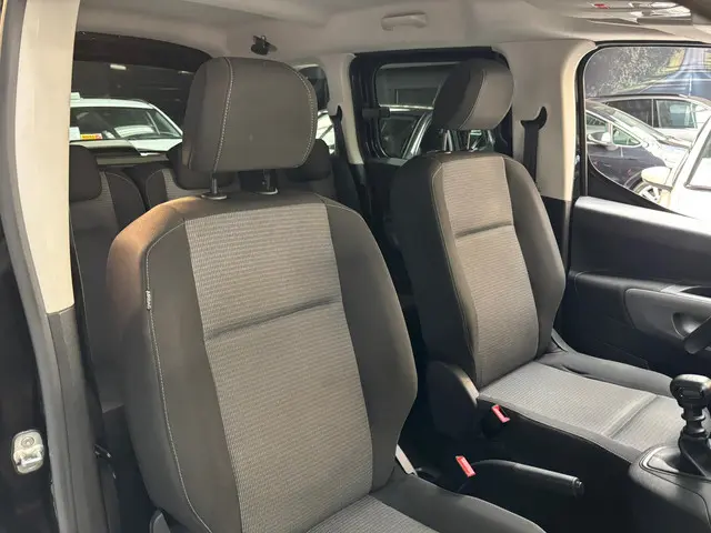 Toyota ProAce CITY VERSO 1.2 Turbo Live 2021 Benzine 16