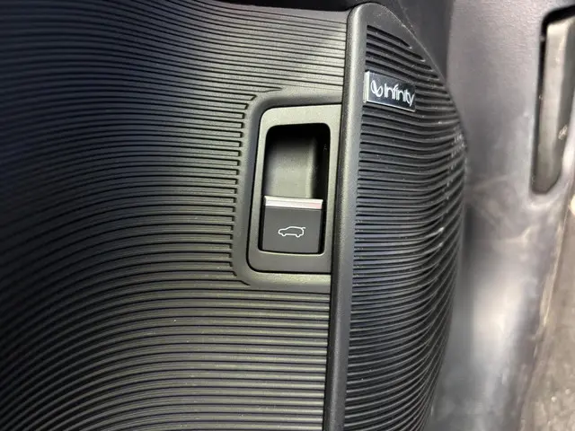 BYD SEAL U Design 87 kWh 2025 Elektrisch 28