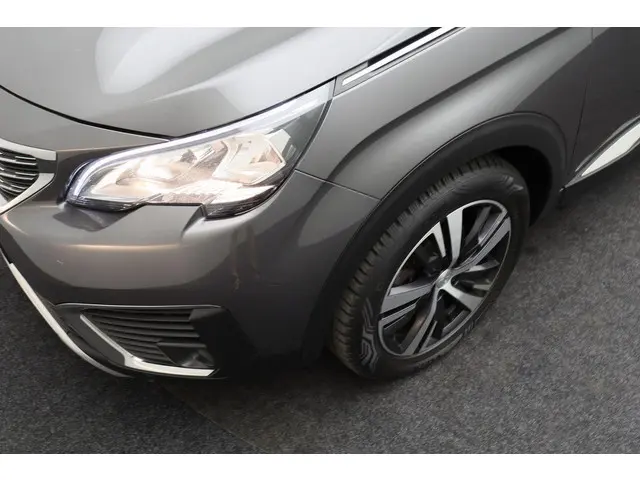 Peugeot 5008 1.2 PureTech Blue Lease Premium 2020 LPG/Gas 15